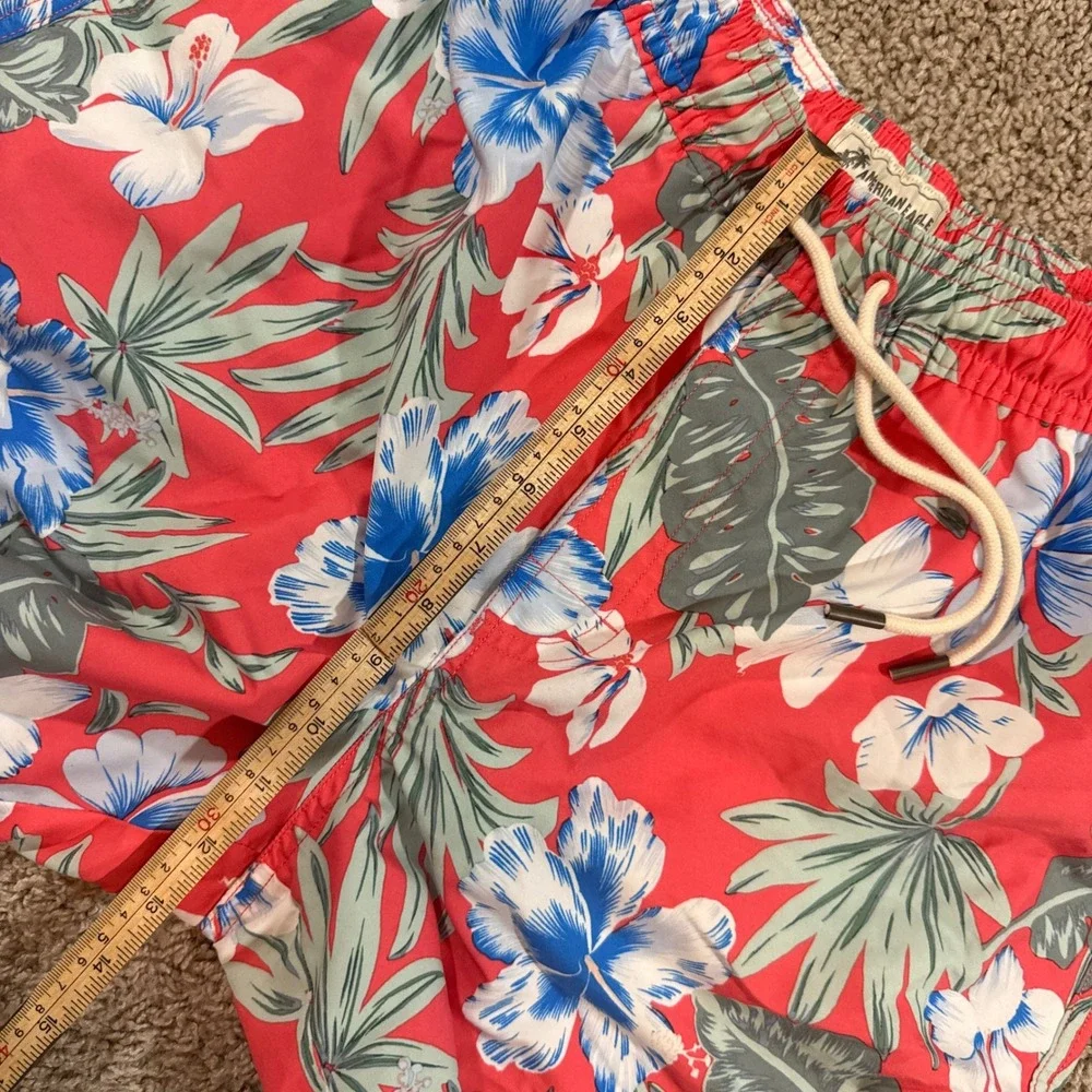 American Eagle Swim Trunks Mens Medium Red Tropical Floral Board Shorts VGC